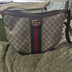 Gucci Messenger Crossbody